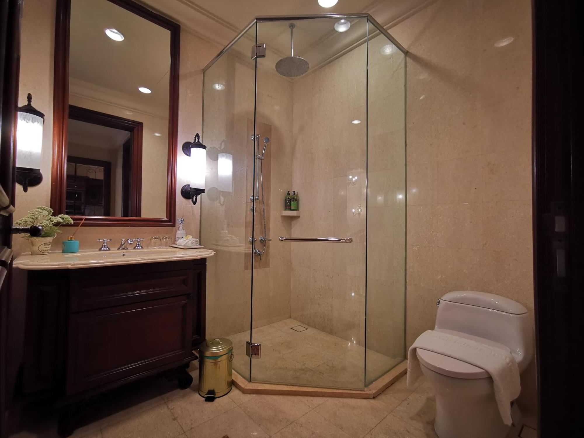 Casa Del Rio Luxury Residences