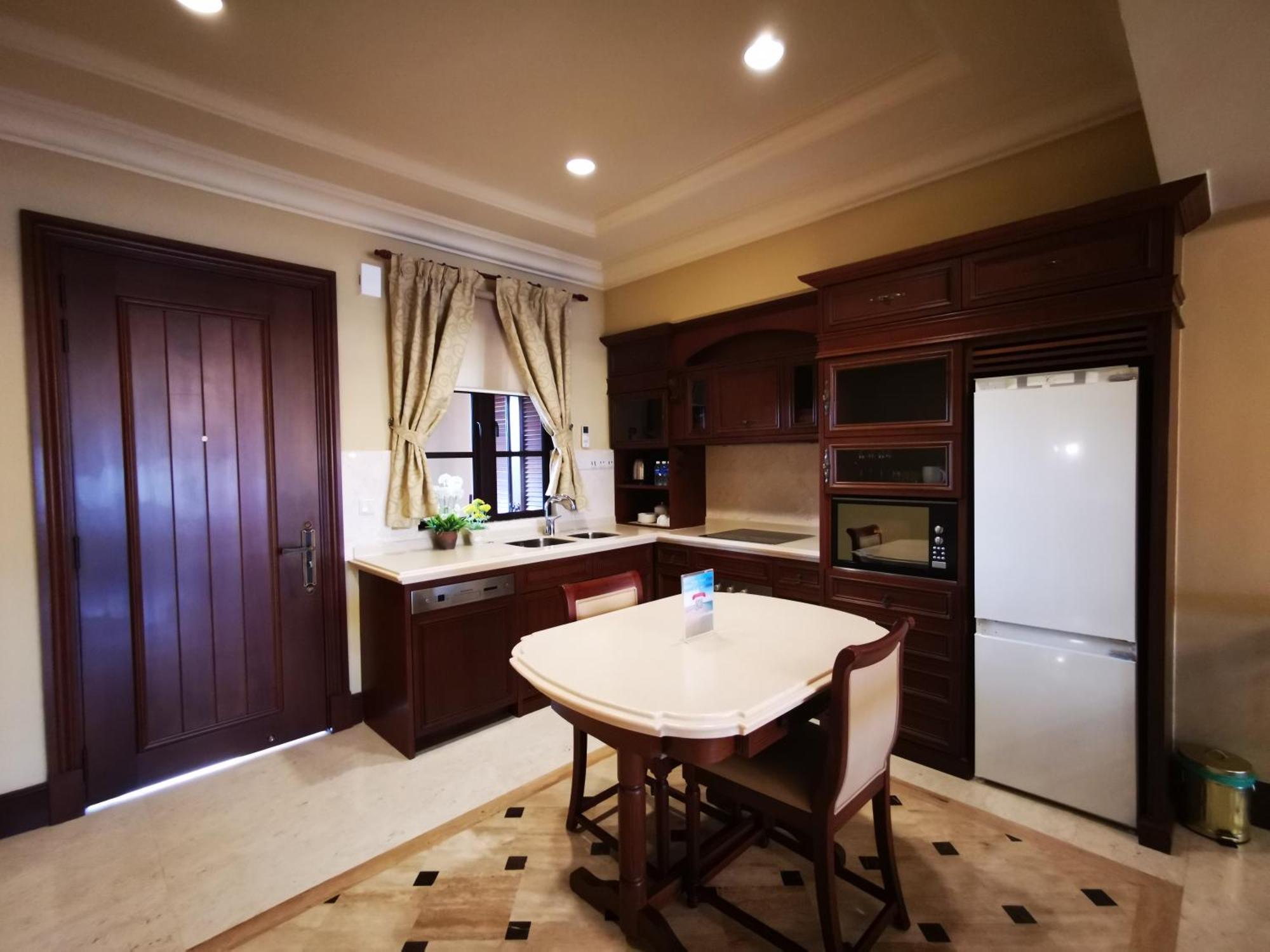 Casa Del Rio Luxury Residences *